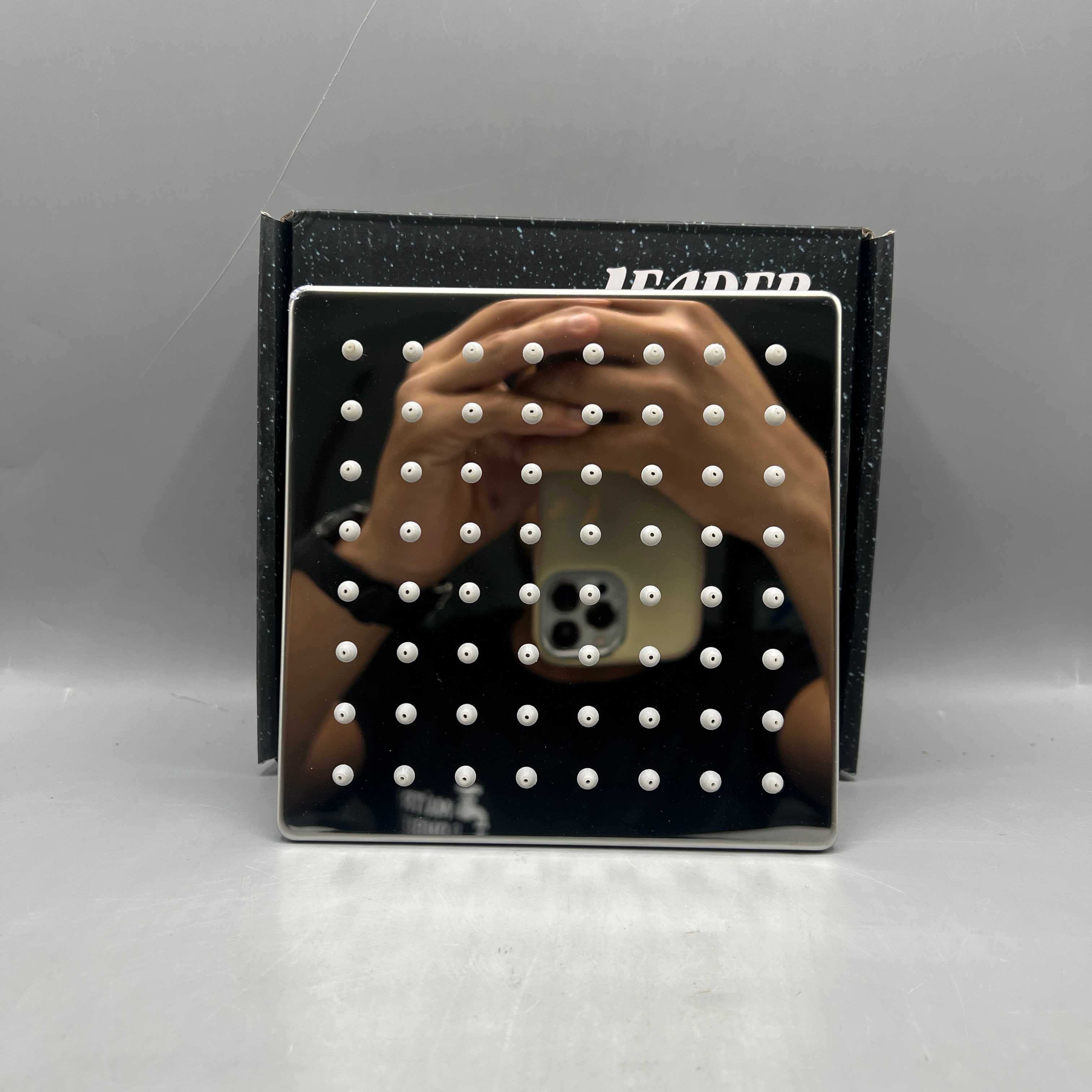 Pomme de douche leader 15*15cm
